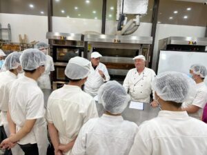 Read more about the article Before Sunrise, Hidden World Inside the Bakery at 4 AM